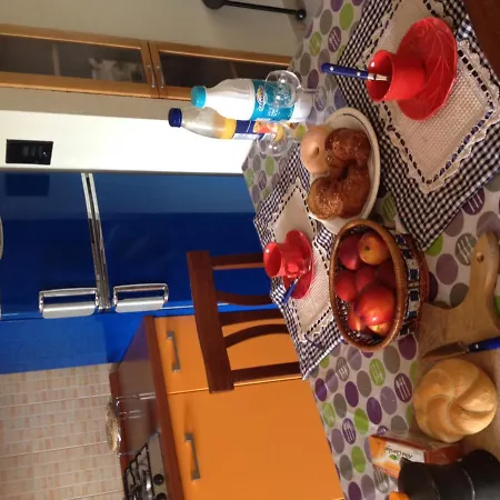 Apartamento Alba Raimondo House *