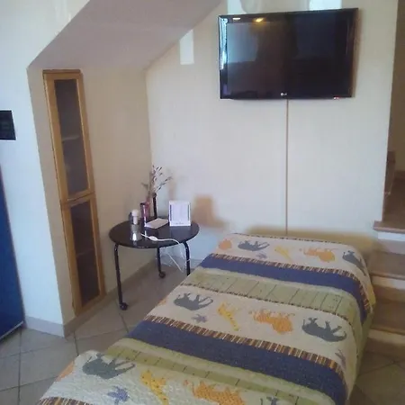 Alba Raimondo House Daire *